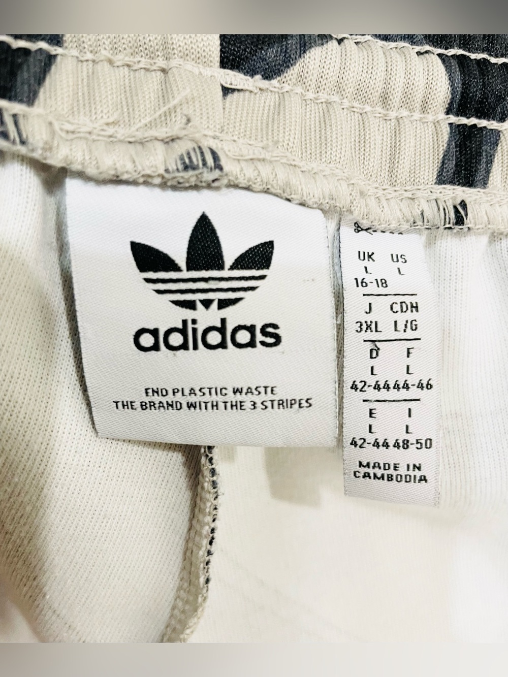 Adidas x Marimekko wide leg track pants, sz L. Gray/black. Excellent condition - Picture 8 of 9